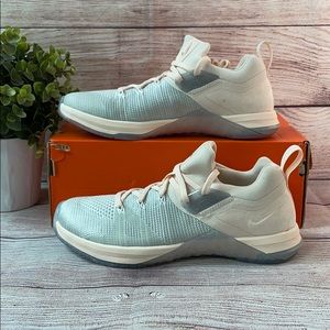 NWT Nike Women Metcon Flykit 3 Cross Trainers